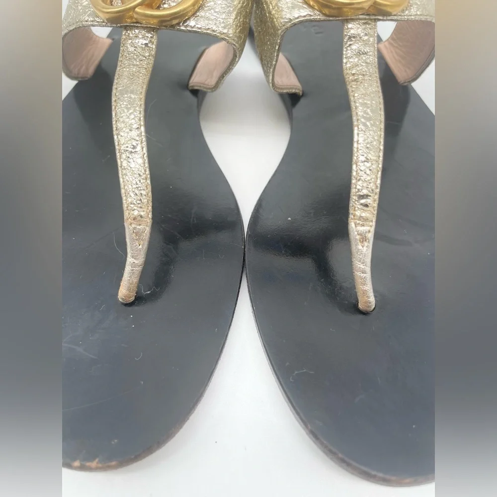 Gucci Metallic Gold leather GG marmont thong sandals flat EU 39.5 - Picture 4 of 12